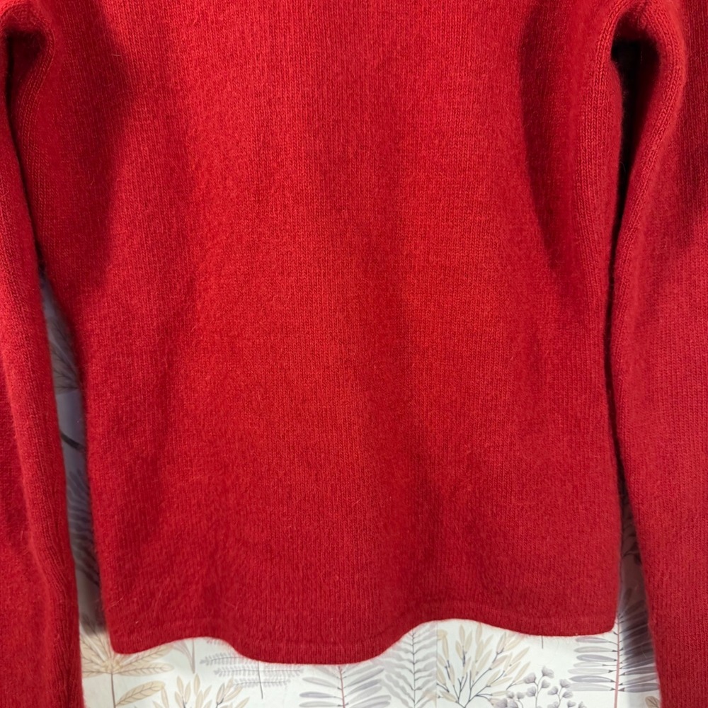 Sarah Spencer Red Angora Blend V-Neck Sweater Long Sleeve Women's Small - Picture 7 of 7